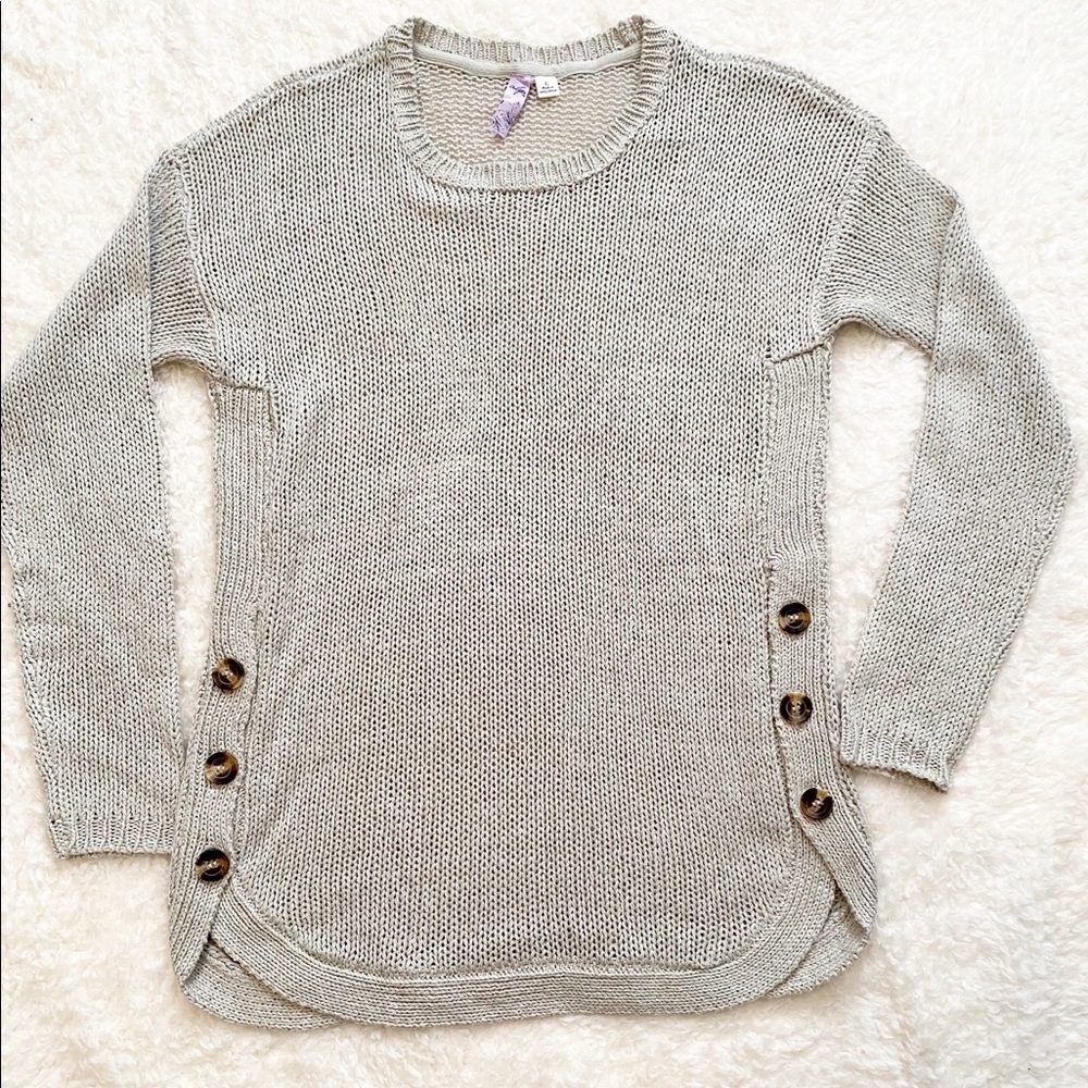 Alta Cream Knit Sweater Side Buttons Size LG